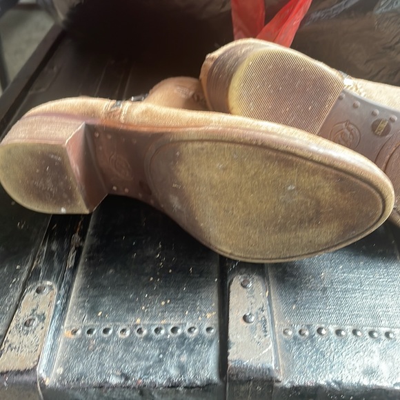 Lucky Brand Coachella Booties Tan Color - Picture 3 of 7